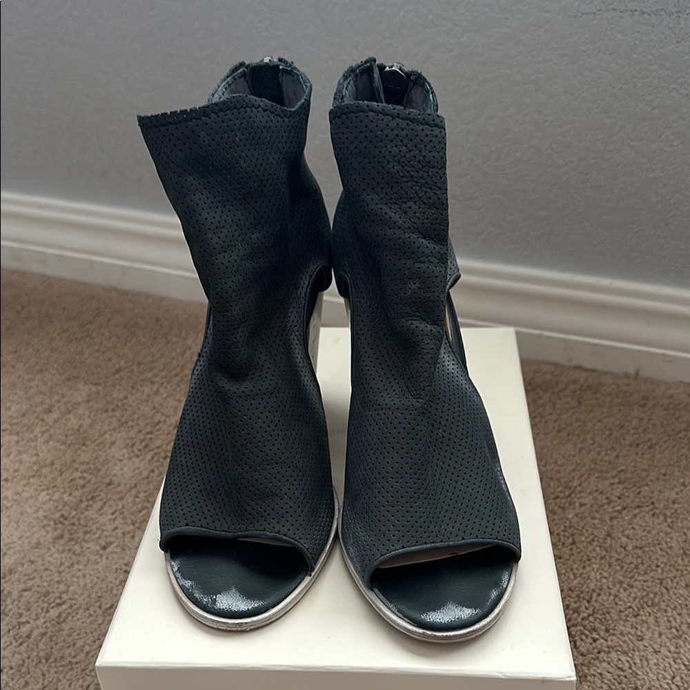 Dolce Vita open toe boots